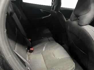 Volvo V-40 V40 (MV) Hatchback 5-drs 1.6 T4 GTDi 16V (B4164T) [132kW]  (03-2012/12=
-2016) picture 10