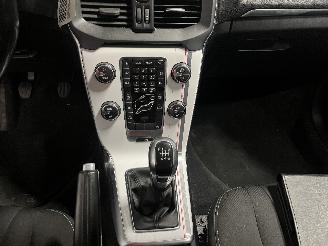 Volvo V-40 V40 (MV) Hatchback 5-drs 1.6 T4 GTDi 16V (B4164T) [132kW]  (03-2012/12=
-2016) picture 17