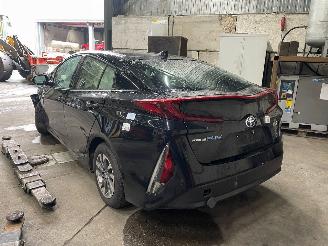 Toyota Prius Prius (ZVW5) Hatchback 1.8 16V Hybrid (2ZRFXE) [72kW]  (09-2015/12-202=
2) picture 4