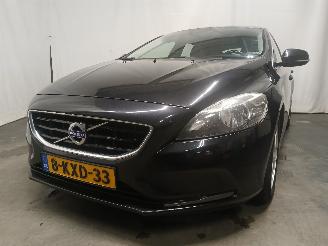 Coche accidentado Volvo V-40 V40 (MV) Hatchback 5-drs 1.6 D2 (D4162T) [84kW]  (03-2012/12-2016) 2013/8