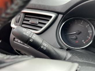 Nissan Qashqai Qashqai (J11) SUV 1.2 DIG-T 16V (HRA2DDT) [85kW]  (11-2013/...) picture 14