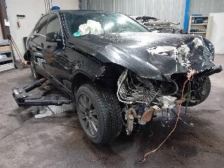 Mercedes E-klasse E (W212) Sedan E-350 CGI V6 24V BlueEfficiency (M272.983(Euro 5)) [215=
kW]  (01-2009/08-2011) picture 2