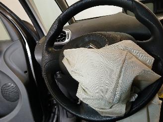 Citroën C3 C3 Picasso (SH) MPV 1.6 16V VTI 120 (EP6(5FW)) [88kW]  (02-2009/10-201=
7) picture 20