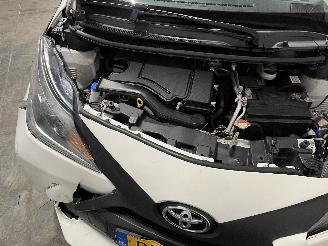 Toyota Aygo Aygo (B40) Hatchback 1.0 12V VVT-i (1KR-FE) [51kW]  (05-2014/06-2018) picture 30