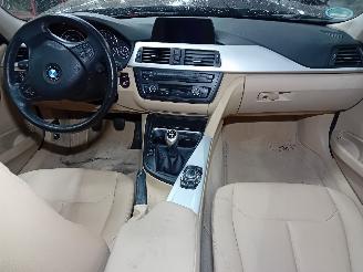 BMW 3-serie 3 serie (F30) Sedan 320d 2.0 16V EfficientDynamicsEdition (N47-D20C) [=
120kW]  (11-2011/10-2018) picture 5