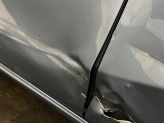 Mercedes B-klasse B (W246) Hatchback 1.6 B-180 BlueEFFICIENCY Turbo 16V (M270.910) [90kW=
]  (11-2011/12-2018) picture 12