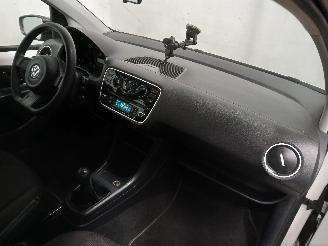 Volkswagen Up! Up! (121) Hatchback 1.0 12V 60 (CHYA) [44kW]  (08-2011/08-2020) picture 8
