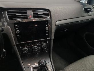 Volkswagen Golf Golf VII (AUA) Hatchback 1.0 TSI 12V BlueMotion (DKRF) [85kW]  (05-201=
5/08-2020) picture 17