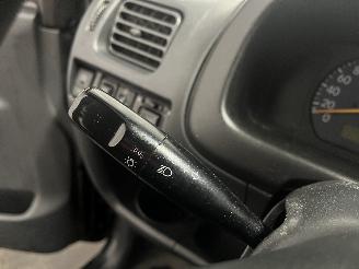 Suzuki Ignis Ignis (FH) Hatchback 1.3 16V (M13A) [61kW]  (10-2000/09-2003) picture 15