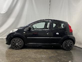 Peugeot 107 107 Hatchback 1.0 12V (384F(1KR)) [50kW]  (06-2005/05-2014) picture 4