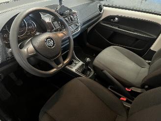 Volkswagen Up! Up! (121) Hatchback 1.0 12V 60 (CHYA) [44kW]  (08-2011/08-2020) picture 19