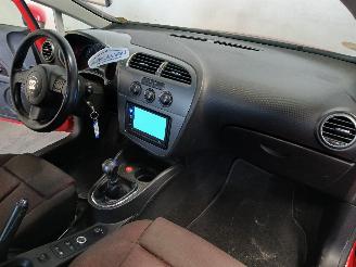 Seat Leon Leon (1P1) Hatchback 5-drs 1.9 TDI 105 (BXE) [77kW]  (07-2005/12-2010)= picture 8