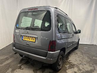 Citroën Berlingo Berlingo Cinqspace, Multispace MPV 1.6 16V (TU5JP4(NFU)) [80kW]  (10-2=
000/12-2011) picture 5