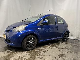 Toyota Aygo Aygo (B10) Hatchback 1.0 12V VVT-i (1KR-FE) [50kW]  (07-2005/05-2014) picture 3