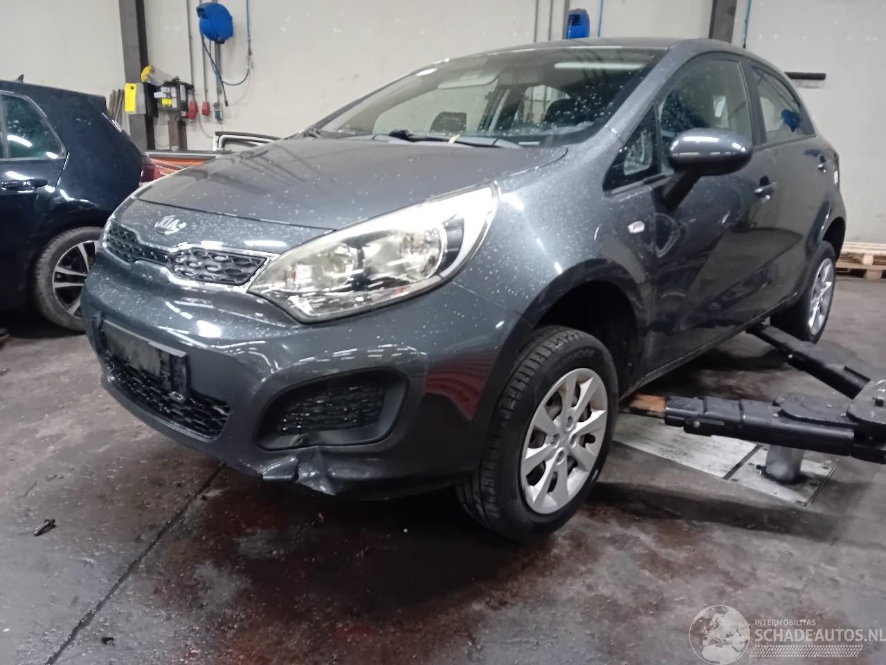Kia Rio Rio III (UB) Hatchback 1.2 CVVT 16V (G4LA5) [63kW]  (09-2011/12-2017)