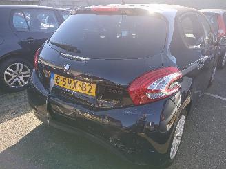 Peugeot 208 208 I (CA/CC/CK/CL) Hatchback 1.2 Vti 12V PureTech 82 (EB2F(HMZ)) [60k=
W]  (03-2012/12-2019) picture 6