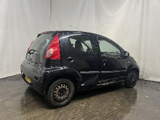 Peugeot 107 107 Hatchback 1.0 12V (384F(1KR)) [50kW]  (06-2005/05-2014) picture 6