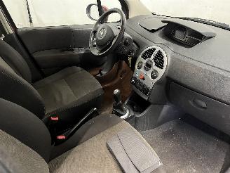 Renault Modus Modus/Grand Modus (JP) MPV 1.2 16V TCE 100 (D4F-784(D4F-H7)) [74kW]  (=
05-2007/12-2012) picture 12