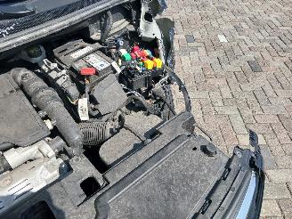 Opel Grandland Grandland (X) SUV 1.2 Turbo 12V (F12XHT(EB2ADTS)) [96kW]  (06-2017/...=
) picture 30