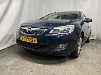 skadebil auto Opel Astra Astra J Sports Tourer (PD8/PE8/PF8) Combi 1.4 16V ecoFLEX (A14XER(Euro=
 5)) [74kW]  (10-2010/10-2015) 2012/10
