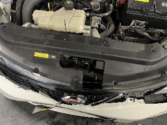 Nissan Pulsar Pulsar (C13) Hatchback 1.2 DIG-T 16V (HRA2DDT) [85kW]  (10-2014/...) picture 12