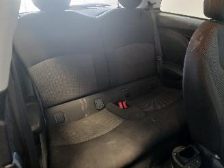 Mini Mini Mini (R56) Hatchback 1.6 16V Cooper (N12-B16A) [88kW]  (10-2006/02-201=
2) picture 9