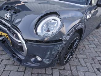 Mini Mini Mini (F56) Hatchback 3-drs 2.0 16V Cooper S (B48A20A) [141kW]  (12-201=
3/...) picture 19