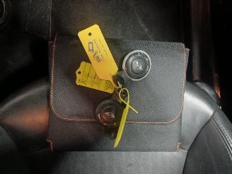 Mini Mini Mini (R56) Hatchback 1.6 Cooper D 16V (DV6TED4(9HZ)) [80kW]  (11-2006/=
09-2010) picture 18