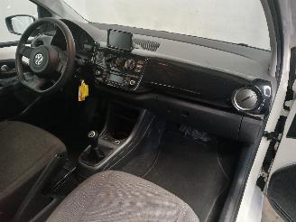 Volkswagen Up! Up! (121) Hatchback 1.0 12V 60 (CHYA) [44kW]  (08-2011/08-2020) picture 8