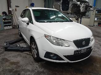 Seat Ibiza Ibiza ST (6J8) Combi 1.2 TDI Ecomotive (CFWA) [55kW]  (04-2010/05-2015=
) picture 2