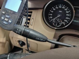 Mercedes R-klasse R (W251) MPV 3.0 320 CDI 24V 4-Matic (OM642.950) [165kW]  (01-2006/07-=
2010) picture 15