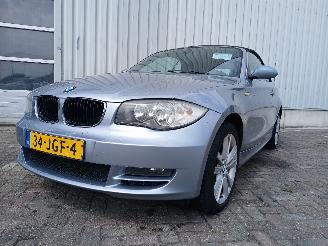 damaged passenger cars BMW 1-serie 1 serie (E88) Cabrio 118i 16V (N43-B20A) [105kW]  (03-2008/12-2013) 2009/5
