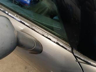 Mini Mini Mini Cooper S (R53) Hatchback 1.6 16V (W11-B16A) [120kW]  (03-2002/09-=
2006) picture 21