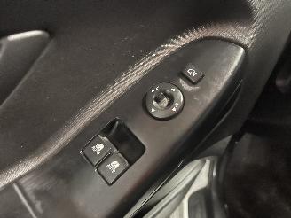 Kia Cee d Pro cee'd (EDB3) Hatchback 3-drs 1.4 CVVT 16V (G4FA) [66kW]  (06-2010/=
09-2012) picture 19