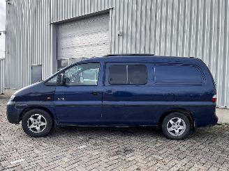 Hyundai H-200 H-1/H-200 Van 2.5 CRDi Powervan (D4CB) [103kW]  (08-2003/12-2007) picture 4