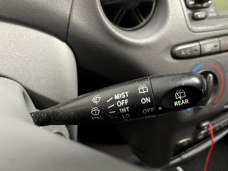 Toyota Yaris Yaris (P1) Hatchback 1.3 16V VVT-i (2SZFE) [63kW]  (08-1999/11-2005) picture 20