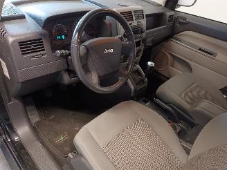 Jeep Compass Compass I (MK49) SUV 2.4 16V 4x4 (ERZ) [125kW]  (09-2006/12-2016) picture 10