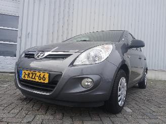 skadebil auto Hyundai I-20 i20 Hatchback 1.2i 16V (G4LA) [57kW]  (09-2008/12-2012) 2012/3