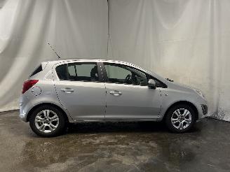 Opel Corsa Corsa D Hatchback 1.2 16V (A12XER(Euro 5)) [63kW]  (12-2009/08-2014) picture 6