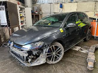 Coche siniestrado Volkswagen Golf Golf VII (AUA) Hatchback 1.4 GTE 16V (CUKB) [150kW]  (05-2014/08-2020)= 2016/12