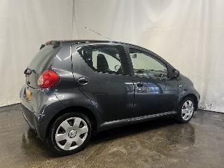 Toyota Aygo Aygo (B10) Hatchback 1.0 12V VVT-i (1KR-FE) [50kW]  (07-2005/05-2014) picture 6