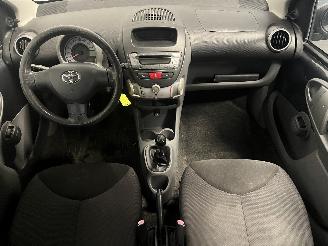 Toyota Aygo Aygo (B10) Hatchback 1.0 12V VVT-i (1KR-FE) [50kW]  (07-2005/05-2014) picture 13