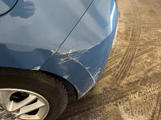 Hyundai I-30 i30 (GDHB5) Hatchback 1.6 GDI Blue 16V (G4FD(Euro 4)) [99kW]  (12-2011=
/12-2016) picture 10