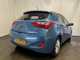 Hyundai I-30 i30 (GDHB5) Hatchback 1.6 GDI Blue 16V (G4FD(Euro 4)) [99kW]  (12-2011=
/12-2016) picture 4