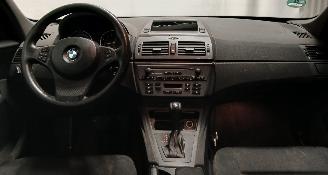 BMW X3 X3 (E83) SUV 3.0i xDrive 24V (M54-B30(306S3)) [170kW]  (09-2003/07-200=
6) picture 11