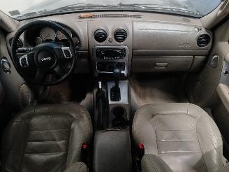 Jeep Cherokee Cherokee/Liberty (KJ) Terreinwagen 3.7 V6 24V (EKG) [155kW]  (09-2001/=
01-2008) picture 10