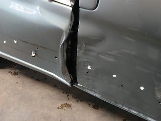 Peugeot Partner Partner Combispace MPV 1.6 16V (TU5JP4(NFU)) [80kW]  (07-2001/03-2008)= picture 21