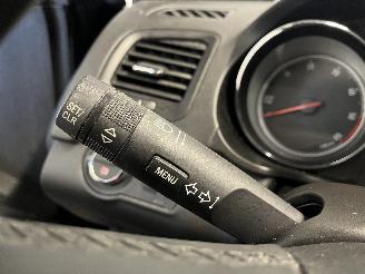 Opel Insignia Insignia Hatchback 5-drs 2.0 CDTI 16V 130 Ecotec (A20DTJ(Euro 5)) [96k=
W]  (07-2008/03-2017) picture 26