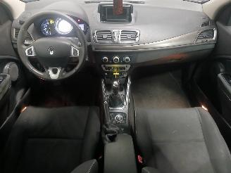 Renault Mégane Megane III Grandtour (KZ) Combi 5-drs 1.5 dCi 110 (K9K-636(K9K-A6)) [8=
1kW]  (02-2009/04-2016) picture 11