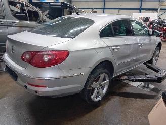 Volkswagen Passat Passat CC (357) Coupé 1.8 TSI 16V (BZB) [118kW]  (06-2008/01-2012) picture 3